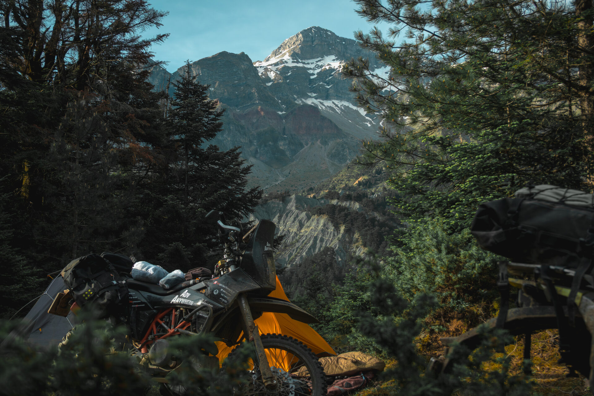 KTM 690 Enduro R 2024 – complete adventure configuration